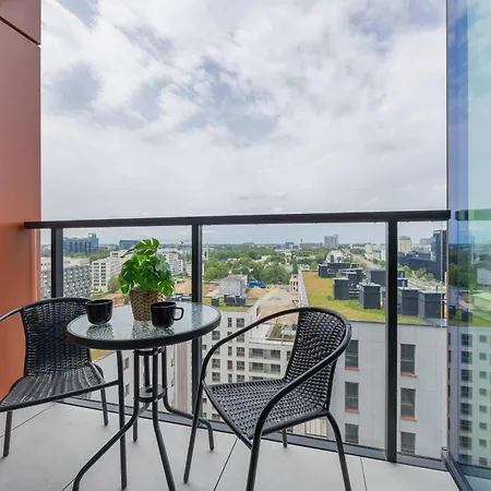 Lägenhet Deluxe Towarowa Towers With Parking & Ac By Renters Prestige Warszawa