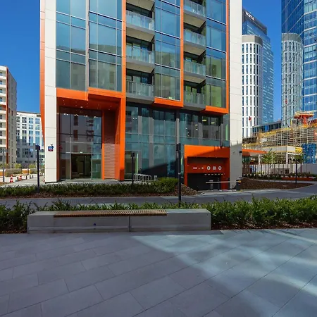 Lägenhet Deluxe Towarowa Towers With Parking & Ac By Renters Prestige Warszawa