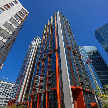 Lägenhet Deluxe Towarowa Towers With Parking & Ac By Renters Prestige Warszawa