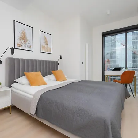 Towarowa Towers Lux With Free Private Parking By Renters Prestige شقة *