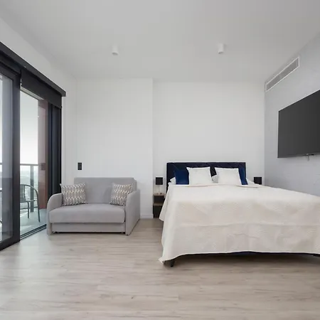 Towarowa Towers Lux With Free Private Parking By Renters Prestige * ワルシャワ