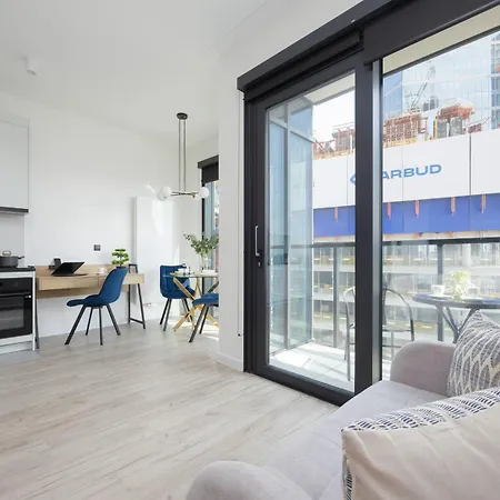 Towarowa Towers Lux With Free Private Parking By Renters Prestige *