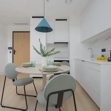 Lejlighed Towarowa Towers Lux With Free Private Parking By Renters Prestige Warszawa