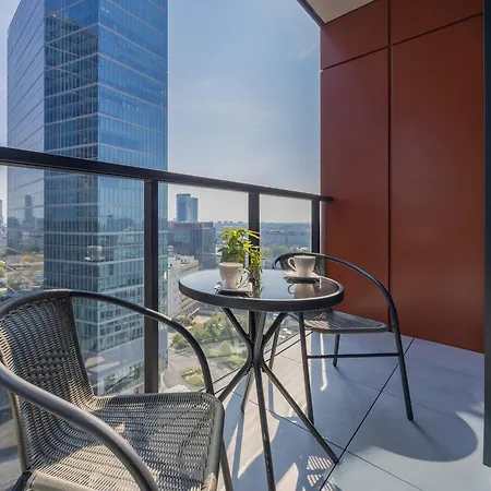 Towarowa Towers Lux With Free Private Parking By Renters Prestige Varšava
