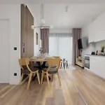 Towarowa Towers Lux With Free Private Parking By Renters Prestige *