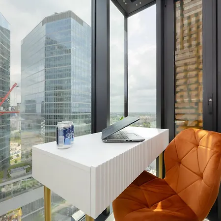 Towarowa Towers Lux With Free Private Parking By Renters Prestige Apartamento