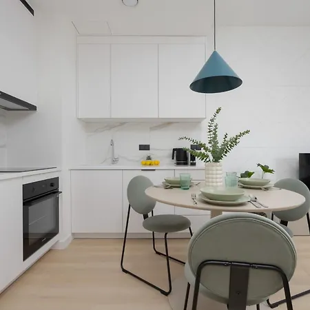 Towarowa Towers Lux With Free Private Parking By Renters Prestige Warschau